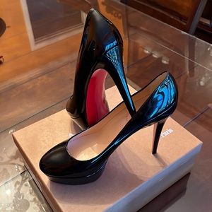 Christian Louboutin Bianca 120 Patent Calf Sz 42. Authentic.